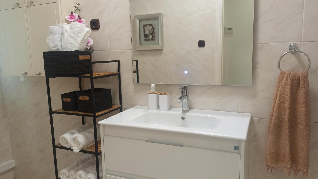 Ohana, Apartamento-Parking Privado Gratis-Centrico-Wifi-Ascensor-Sin Cuestas-82M2 Bermeo Exterior foto