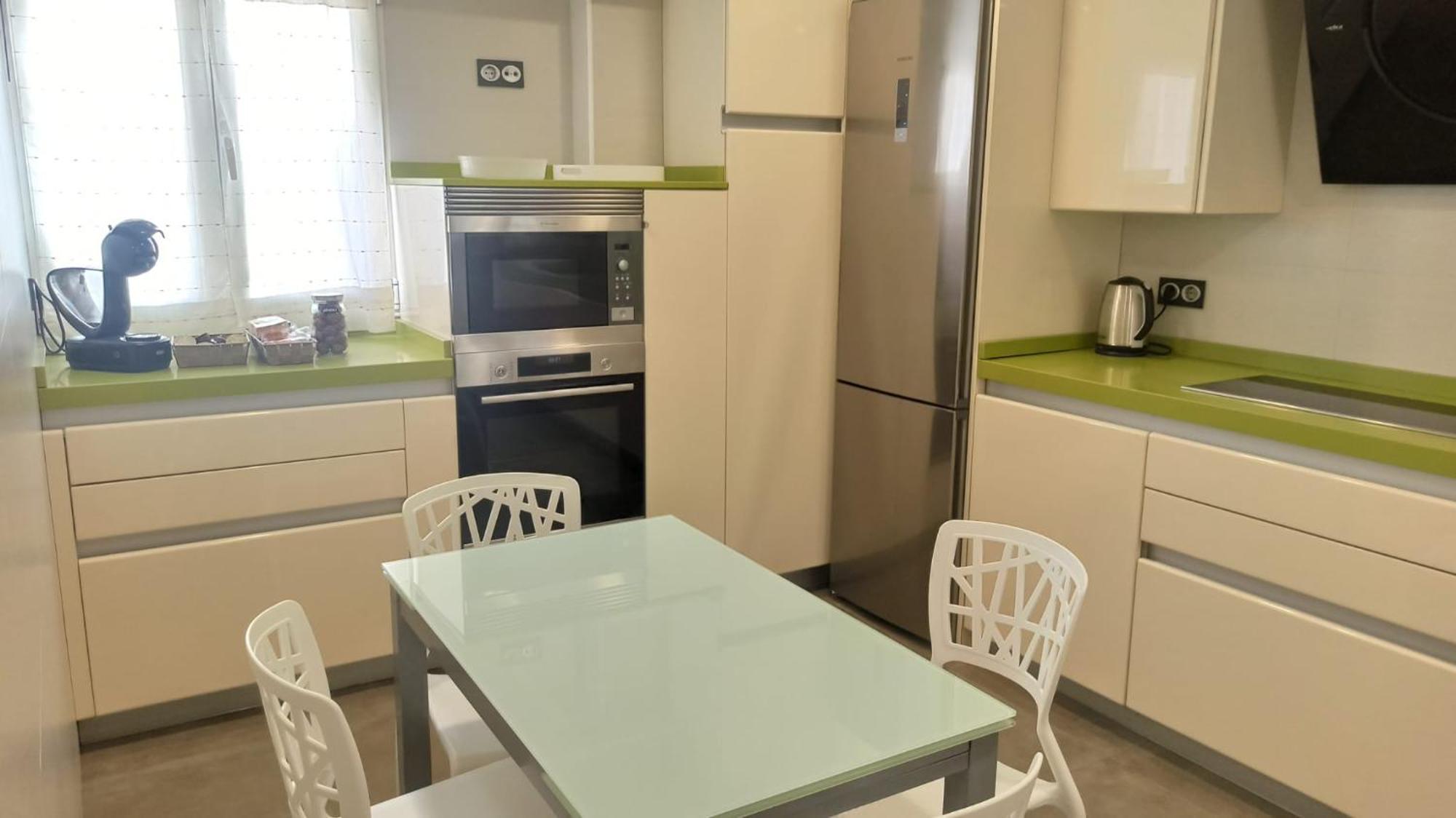 Ohana, Apartamento-Parking Privado Gratis-Centrico-Wifi-Ascensor-Sin Cuestas-82M2 Bermeo Exterior foto