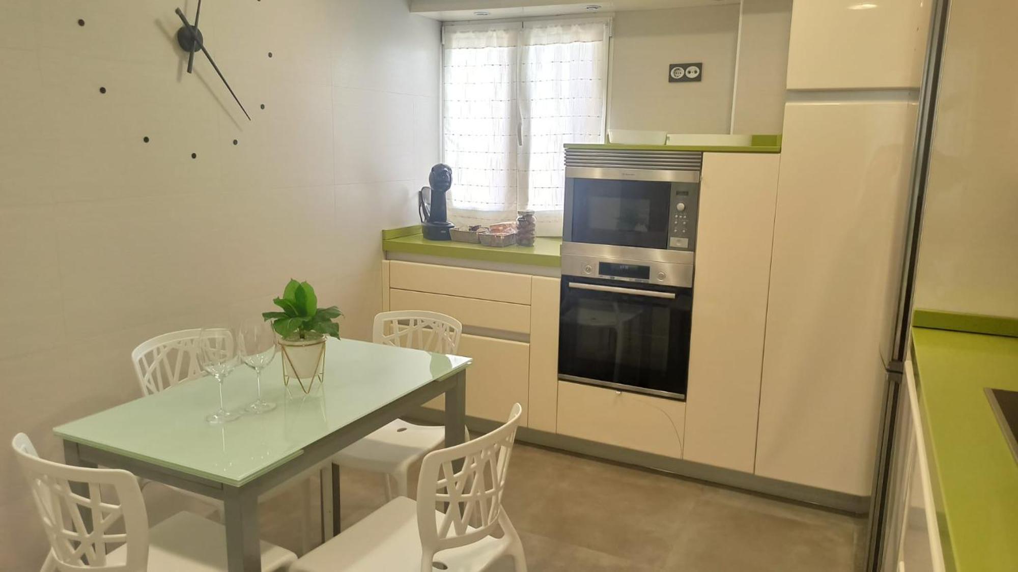 Ohana, Apartamento-Parking Privado Gratis-Centrico-Wifi-Ascensor-Sin Cuestas-82M2 Bermeo Exterior foto